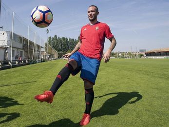 El centrocampista francés Digard se desvincula del Betis El centrocampista francés Digard se desvincula del Betis
