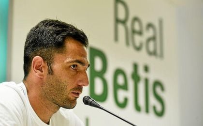 Adán: "Estoy en el Betis, donde quiero estar" Adán: "Estoy en el Betis, donde quiero estar"