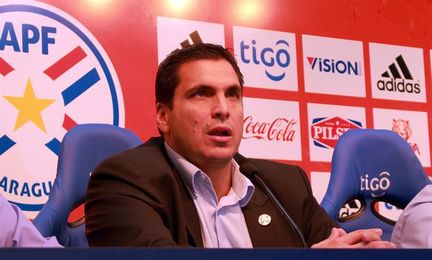 El fútbol paraguayo vive un "día histórico" con la presentación de su nueva sede El fútbol paraguayo vive un "día histórico" con la presentación de su nueva sede