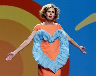 Agatha Ruiz de la Prada diseñará bañadores para el equipo español Agatha Ruiz de la Prada diseñará bañadores para el equipo español