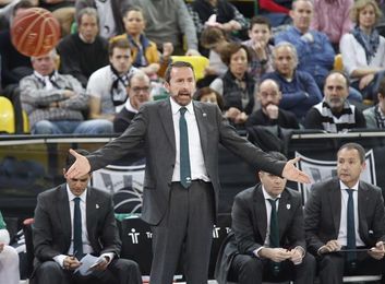 106-76. El Unicaja pasa por encima del Guaros de Lara venezolano 106-76. El Unicaja pasa por encima del Guaros de Lara venezolano