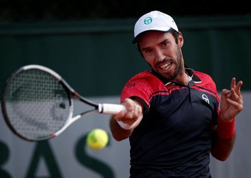 Kukushkin vence a Schwartzman y envía a Argentina a la segunda división Kukushkin vence a Schwartzman y envía a Argentina a la segunda división