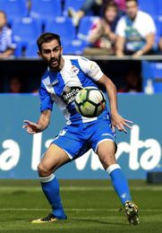 Adrián López se lesiona en último entrenamiento y no estará ante el Alavés Adrián López se lesiona en último entrenamiento y no estará ante el Alavés