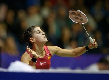 Carolina Marín gana 2-0 a india Nehwal y pasa a cuartos del Abierto de Japón Carolina Marín gana 2-0 a india Nehwal y pasa a cuartos del Abierto de Japón