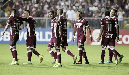 Saprissa expone el liderato ante Santos en el regreso del hondureño Bengtson Saprissa expone el liderato ante Santos en el regreso del hondureño Bengtson