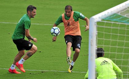 El canterano Redru, novedad en la sesión del Betis El canterano Redru, novedad en la sesión del Betis