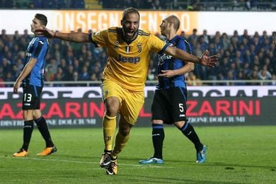 El Juventus no pasa del 2-2 ante el Atalanta y deja al Nápoles único líder El Juventus no pasa del 2-2 ante el Atalanta y deja al Nápoles único líder