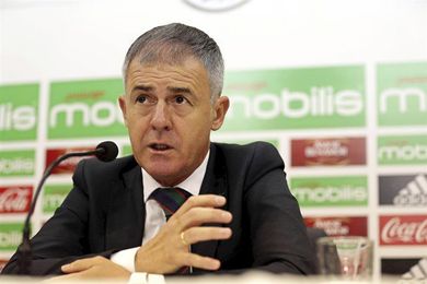 Alcaraz podría dirigir ante Camerún su último partido como técnico argelino Alcaraz podría dirigir ante Camerún su último partido como técnico argelino