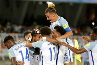 Inglaterra pasa a segunda ronda y Chile dice adiós Inglaterra pasa a segunda ronda y Chile dice adiós
