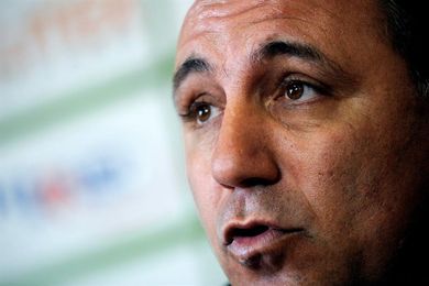 Stoichkov rechaza pedir perdón a Sáenz de Santamaría Stoichkov rechaza pedir perdón a Sáenz de Santamaría
