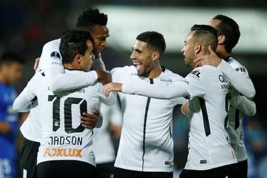 El líder Corinthians busca consolidar su ventaja en su visita al Bahía El líder Corinthians busca consolidar su ventaja en su visita al Bahía