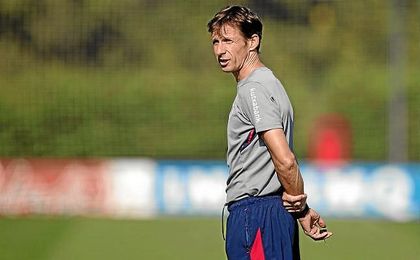 Ziganda, en un entrenamiento del Athletic Club. Ziganda, en un entrenamiento del Athletic Club.