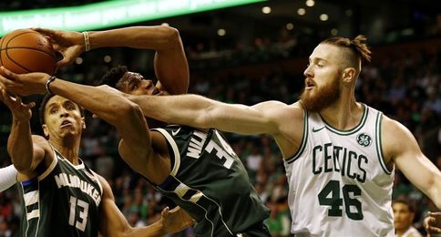 100-108. Antetokounmpo enciende el último cuarto en el triunfo de los Bucks 100-108. Antetokounmpo enciende el último cuarto en el triunfo de los Bucks
