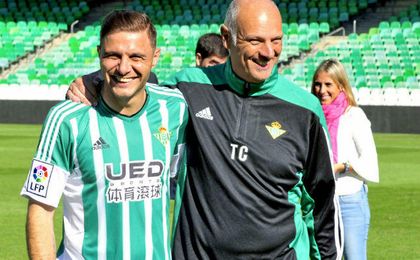El Betis cambiará sus servicios médicos y Calero buscará su sustituto El Betis cambiará sus servicios médicos y Calero buscará su sustituto