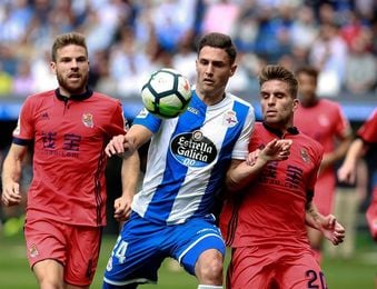 Lucas y Schär se perfilan como las novedades del once del Dépor ante Girona Lucas y Schär se perfilan como las novedades del once del Dépor ante Girona