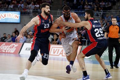 63-80. Valencia marca diferencias y no da opción a un desconocido Baskonia 63-80. Valencia marca diferencias y no da opción a un desconocido Baskonia