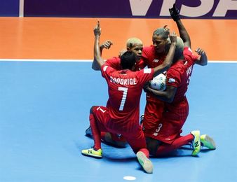 El seleccionador de Panamá piensa en ganar una medalla "sin verle el color" El seleccionador de Panamá piensa en ganar una medalla "sin verle el color"