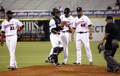 Gigantes, Estrellas y Leones de nuevo en un triple empate en la cima del béisbol Gigantes, Estrellas y Leones de nuevo en un triple empate en la cima del béisbol