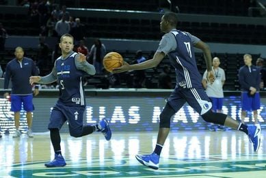 110-112. Embiid y Simmons imponen inspiración encestadora; Barea, 15 puntos 110-112. Embiid y Simmons imponen inspiración encestadora; Barea, 15 puntos