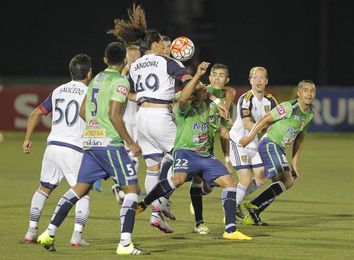 Santa Tecla y FAS mantienen contienda por el segundo lugar del fútbol en El Salvador Santa Tecla y FAS mantienen contienda por el segundo lugar del fútbol en El Salvador