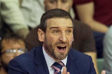 El UCAM CB busca ganar al Pinar turco tras dos derrotas El UCAM CB busca ganar al Pinar turco tras dos derrotas