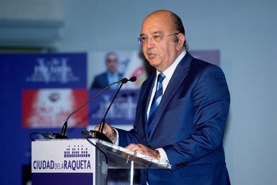 Federación Española aplaza la decisión sobre la sede contra Gran Bretaña Federación Española aplaza la decisión sobre la sede contra Gran Bretaña