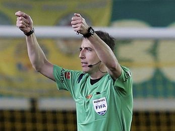 La RFEF confirma a Fernández Borbalán para el derbi Atlético-Real Madrid La RFEF confirma a Fernández Borbalán para el derbi Atlético-Real Madrid