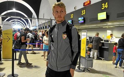 Kjaer ha jugado en casi todas las grandes ligas de Europa. Kjaer ha jugado en casi todas las grandes ligas de Europa.