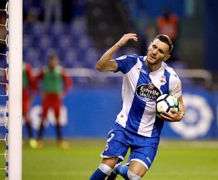 Lucas espera ganarse la llamada de Lopetegui y elogia a Luis Alberto Lucas espera ganarse la llamada de Lopetegui y elogia a Luis Alberto