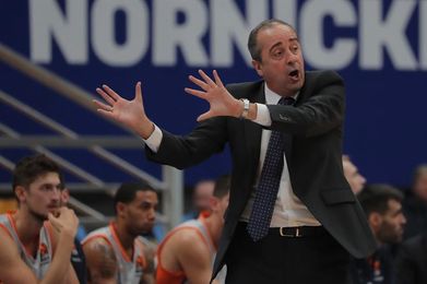 El Valencia pone a prueba su capacidad de recuperación en pista del Barcelona El Valencia pone a prueba su capacidad de recuperación en pista del Barcelona