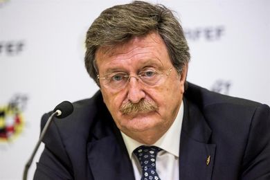 Larrea afirma que le "habrían enterrado" si le llega a pasar "lo de Italia" Larrea afirma que le "habrían enterrado" si le llega a pasar "lo de Italia"