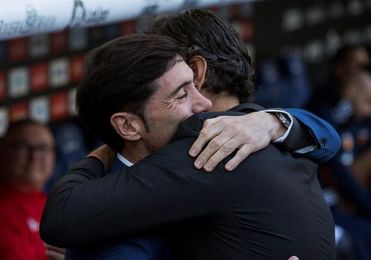 Marcelino, expulsado en Cornellà, no estará en el banquillo ante el Barcelona Marcelino, expulsado en Cornellà, no estará en el banquillo ante el Barcelona