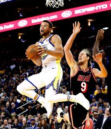 111-118. Curry y Thompson hacen sentir su inspiración ante ausencia de Durant 111-118. Curry y Thompson hacen sentir su inspiración ante ausencia de Durant