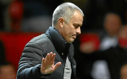 Mourinho fastidia la Navidad a los trabajadores del United Mourinho fastidia la Navidad a los trabajadores del United