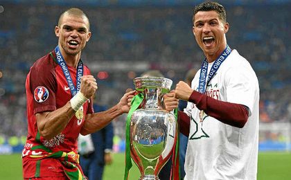 Pepe a Cristiano: 'Come to Besiktas' Pepe a Cristiano: 'Come to Besiktas'