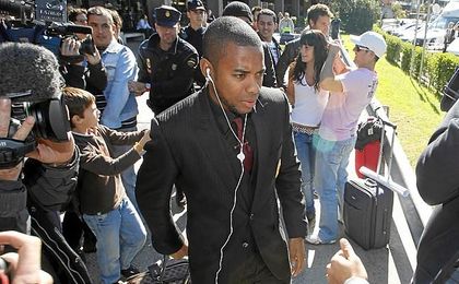Sentencian a Robinho a nueve años de prisión por una agresión sexual Sentencian a Robinho a nueve años de prisión por una agresión sexual