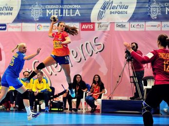 33-14. España arrasa a Ucrania y se adjudica el Ciudad de Melilla 33-14. España arrasa a Ucrania y se adjudica el Ciudad de Melilla
