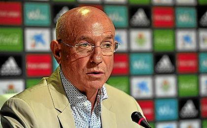 Serra Ferrer ha analizado nombres propios de la plantilla. Serra Ferrer ha analizado nombres propios de la plantilla.