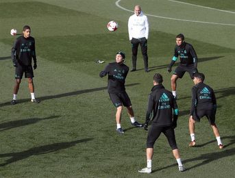 Zidane a favor del VAR aunque cree que "quitará espontaneidad al fútbol" Zidane a favor del VAR aunque cree que "quitará espontaneidad al fútbol"