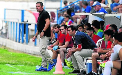 Juan Carlos Gómez está preocupado por la dinámica negativa del equipo. Juan Carlos Gómez está preocupado por la dinámica negativa del equipo.