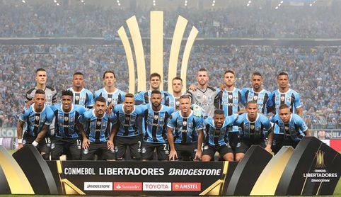El Gremio se entrenó en la cancha de Lanús antes de la final de la Libertadores El Gremio se entrenó en la cancha de Lanús antes de la final de la Libertadores