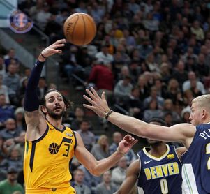 106-77. Favors y Jazz llegan a tres triunfos seguidos; Ricky Rubio 13 puntos 106-77. Favors y Jazz llegan a tres triunfos seguidos; Ricky Rubio 13 puntos