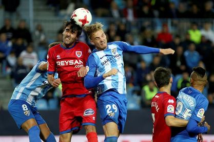 El Real Madrid juega con fuego y el Málaga cae con el Numancia El Real Madrid juega con fuego y el Málaga cae con el Numancia