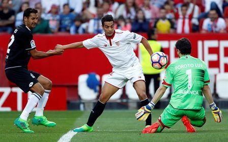 El Sevilla mira a los puestos ´Champions´ y el Dépor a la zona tranquila El Sevilla mira a los puestos ´Champions´ y el Dépor a la zona tranquila