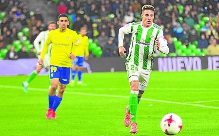 Tello, junto a Boudebouz, fue el mejor del Betis. Tello, junto a Boudebouz, fue el mejor del Betis.