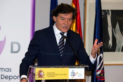 Deportistas e instituciones piden "romper los techos de cristal" Deportistas e instituciones piden "romper los techos de cristal"