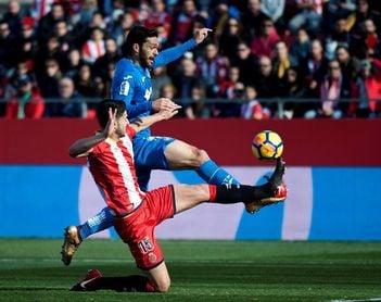 1-0. Cristhian Stuani alarga el sueño del Girona 1-0. Cristhian Stuani alarga el sueño del Girona