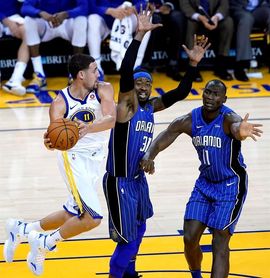 97-84. Thompson y los Warriors suman su décimo triunfo seguido 97-84. Thompson y los Warriors suman su décimo triunfo seguido