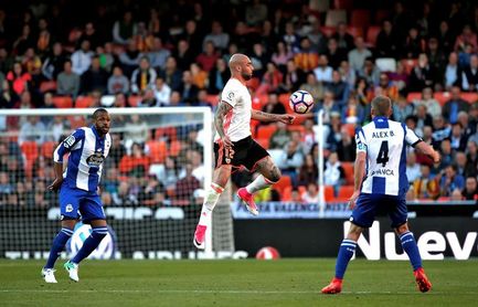 El Dépor pretende reconciliarse con Riazor y Valencia acabar racha fuera El Dépor pretende reconciliarse con Riazor y Valencia acabar racha fuera