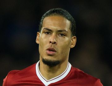 Van Dijk asegura que los 84 millones de su fichaje no le ponen nervioso Van Dijk asegura que los 84 millones de su fichaje no le ponen nervioso